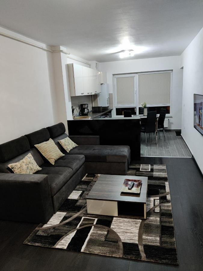 Avangarden Apartment براشوف الغرفة الصورة